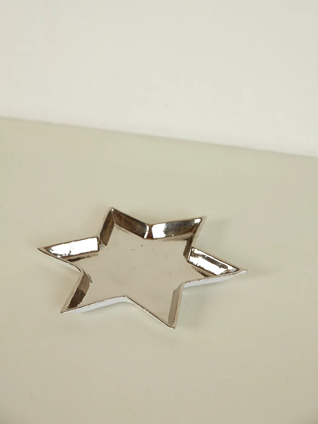 Etoile Dessert Plate (Platinum Interior)