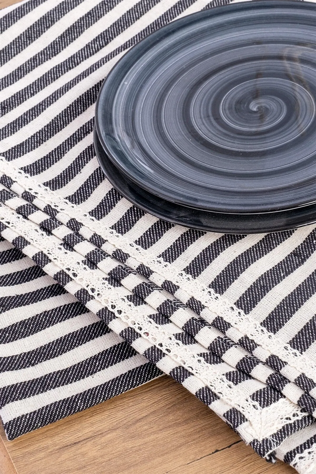 Lace Trim Linen Table Cloth - Striped Design