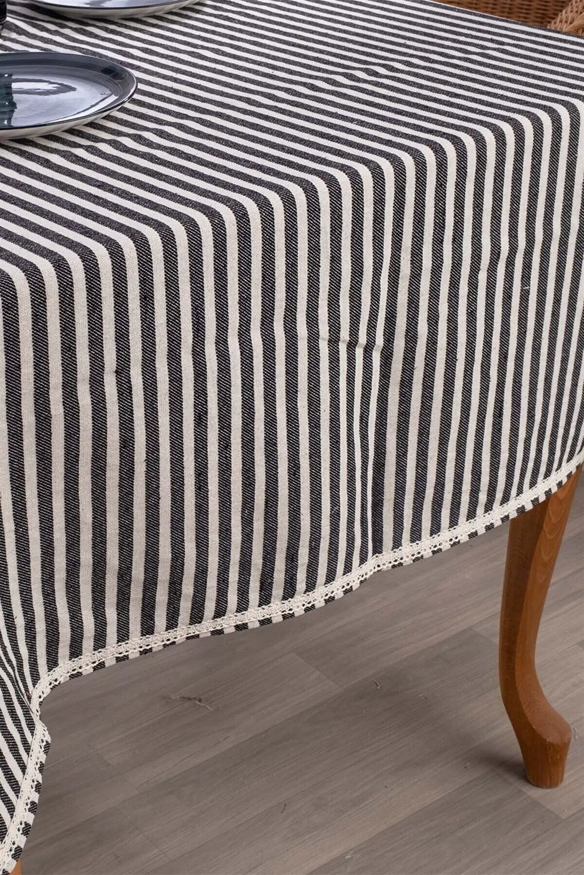 Lace Trim Linen Table Cloth - Striped Design